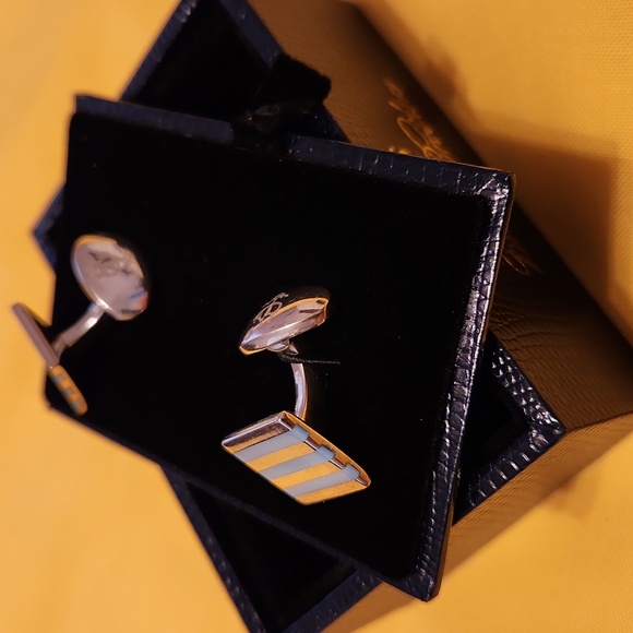 Brooks Brothers square cufflinks - Picture 4 of 5